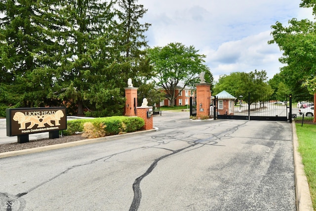 7316 Lions Head Dr Unit D, Indianapolis, IN 46260 - photo 3
