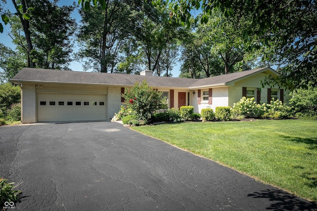 3893 W N Wood Lake Dr, Columbus, IN 47201 - photo 2