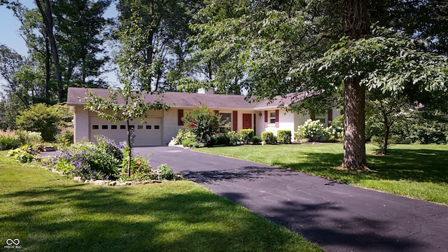 3893 W N Wood Lake Dr, Columbus, IN 47201 - photo 1