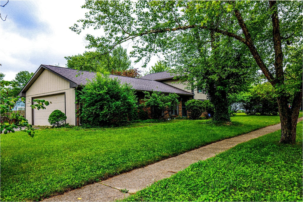 8807 Powderhorn Ln, Indianapolis, IN 46256 - photo 2