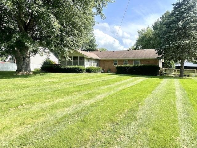 1592 W James Dr, Crawfordsville, IN 47933 - photo 3