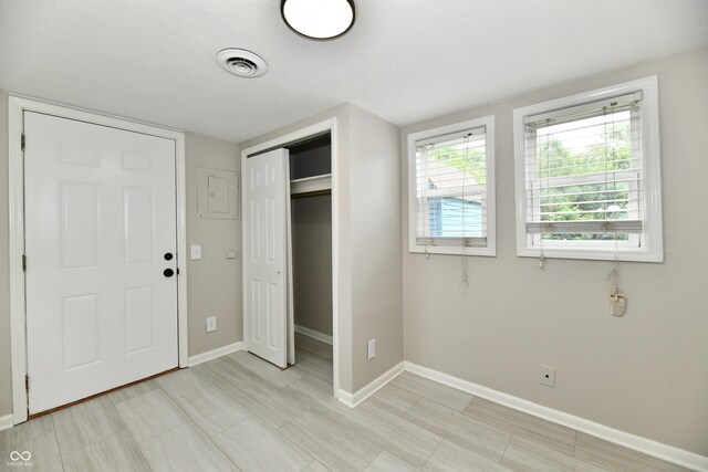 3126 Newhart St, Indianapolis, IN 46217 - photo 8