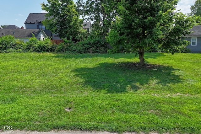 929 E 17th St, Indianapolis, IN 46202 - photo 2