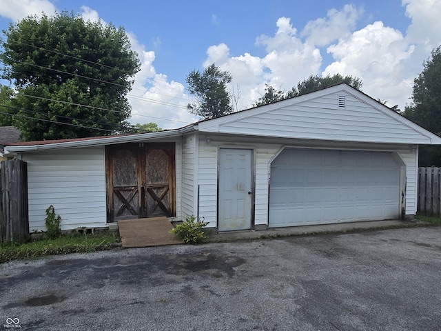 2520 Tesh Dr, Indianapolis, IN 46203 - photo 25