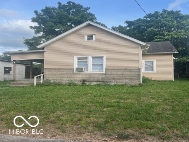 1157 W Kilgore Ave, Muncie, IN 47305 - photo 1