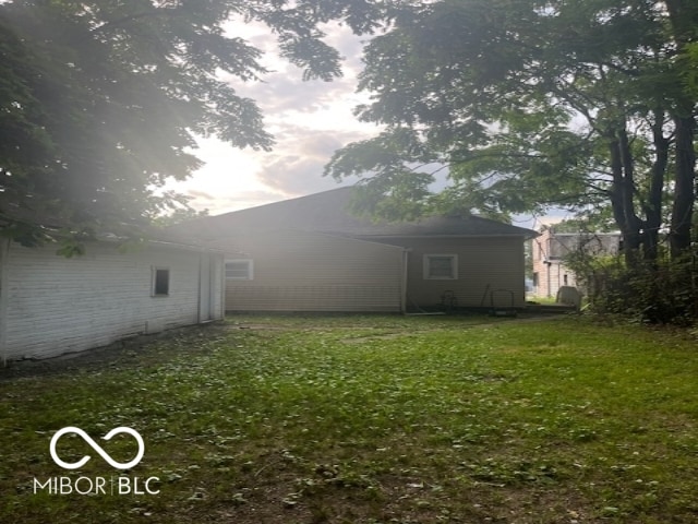 1157 W Kilgore Ave, Muncie, IN 47305 - photo 4