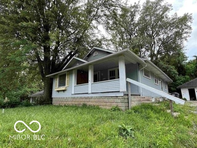 721 Indiana Ave, Anderson, IN 46012 - photo 1