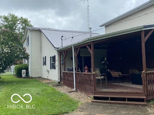 322 W Pleasant St, Dunkirk, IN 47336 - photo 2