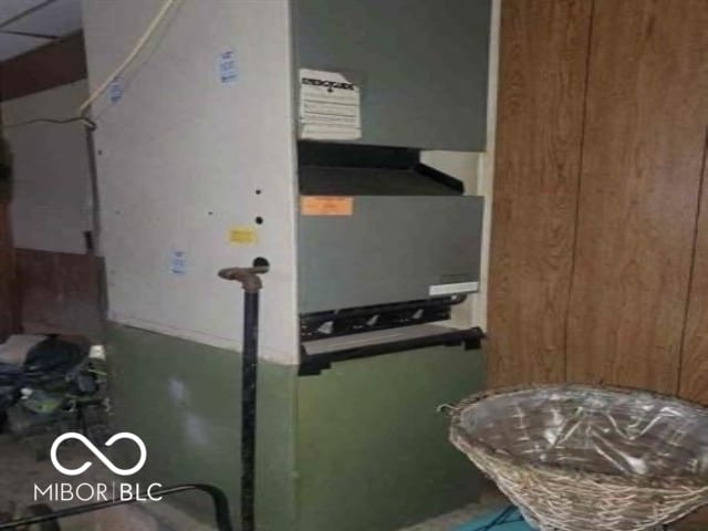 1261 S Main St, Dunkirk, IN 47336 - photo 14
