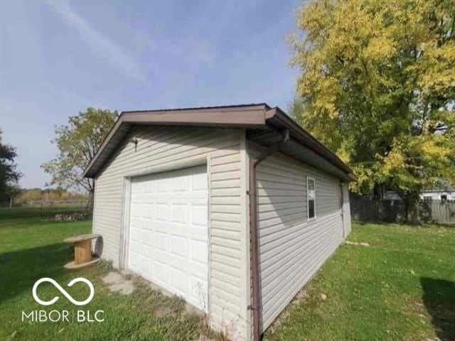 402 S Angle St, Dunkirk, IN 47336 - photo 4
