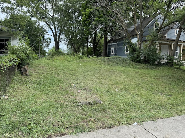 2965 N Olney St, Indianapolis, IN 46218 - photo 1
