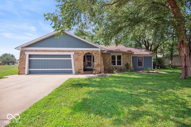 3701 Balsam Ct, Columbus, IN 47203 - photo 1