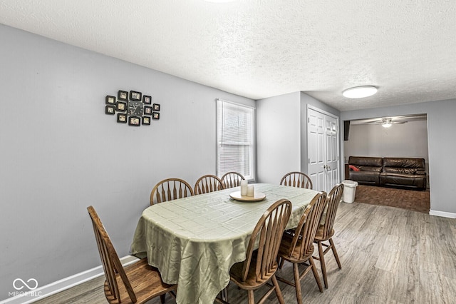 8633 Royal Meadow Dr, Indianapolis, IN 46217 - photo 9