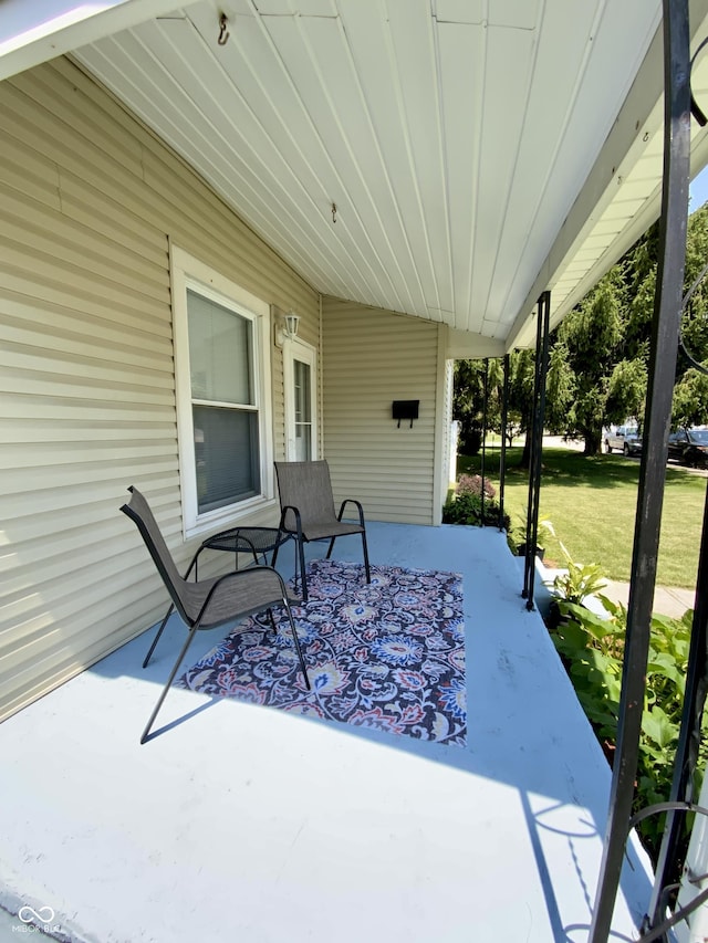 1115 N Cherry St, Rushville, IN 46173 - photo 12