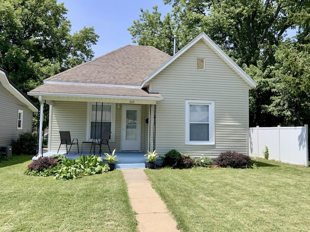 1115 N Cherry St, Rushville, IN 46173 - photo 1