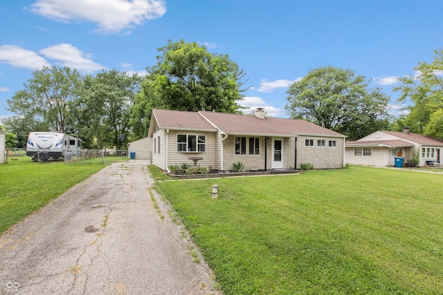 4904 Betholm Dr, Indianapolis, IN 46239 - photo 2