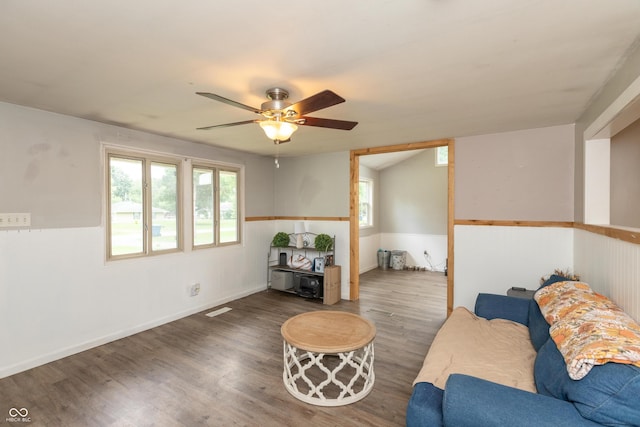4904 Betholm Dr, Indianapolis, IN 46239 - photo 5