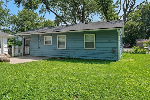 2640 Shirley Dr, Indianapolis, IN 46222 - photo 16