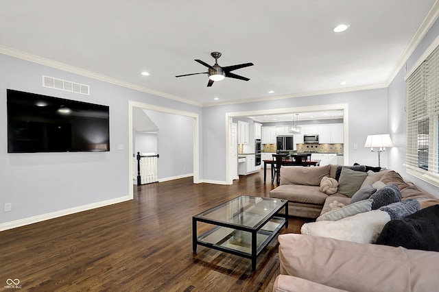9811 Buttondown Ln, Zionsville, IN 46077 - photo 13