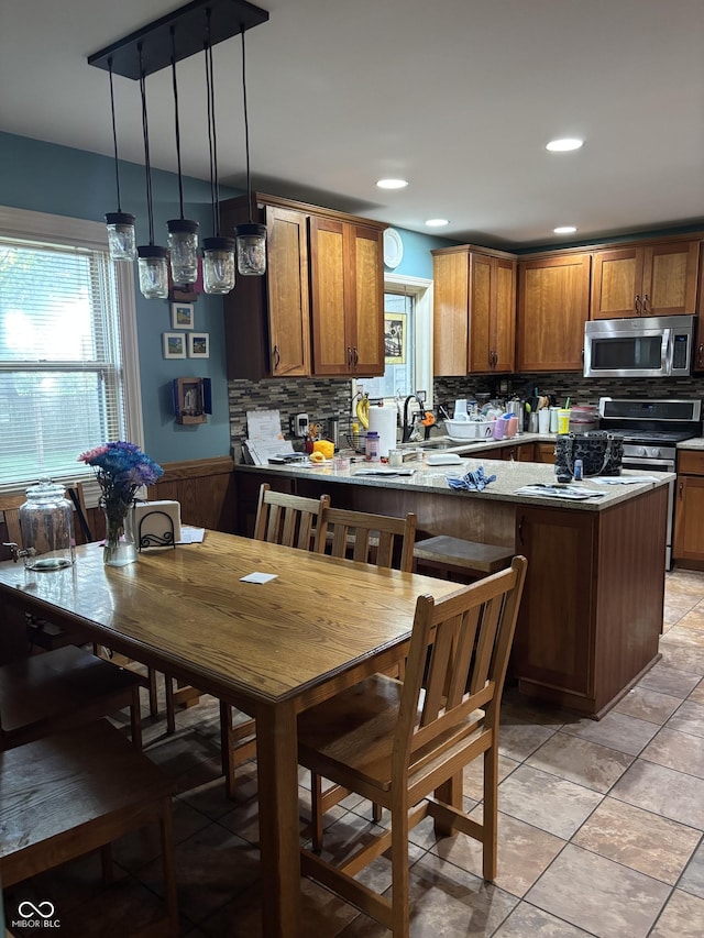 8320 Darby Ct, Indianapolis, IN 46260 - photo 12