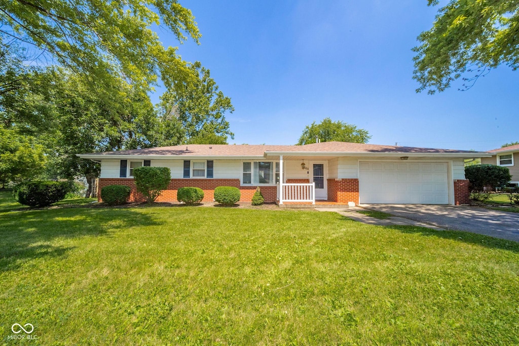 160 Midway Dr, New Castle, IN 47362 - photo 1