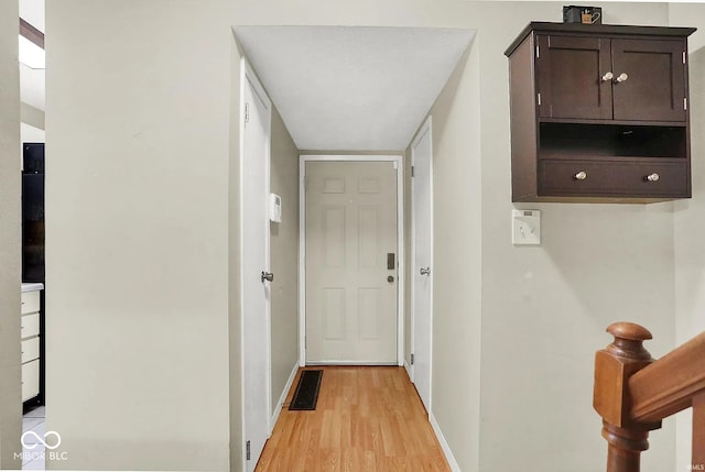 564 E Graham Pl, Bloomington, IN 47401 - photo 2