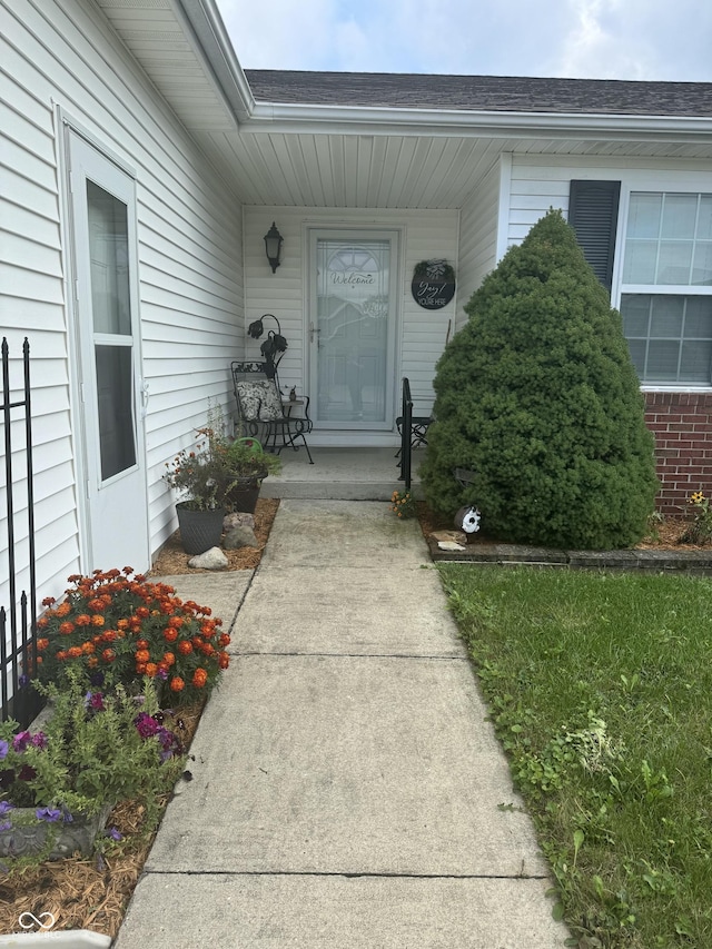 1667 W Freedom St, Greensburg, IN 47240 - photo 3
