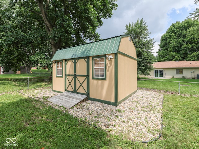 932 Yellow Pine Ct, Indianapolis, IN 46217 - photo 19