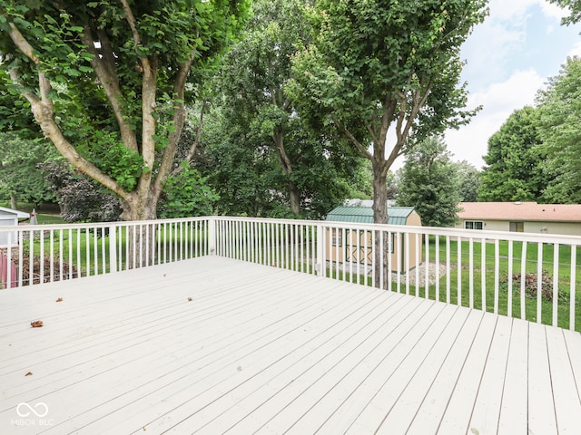 932 Yellow Pine Ct, Indianapolis, IN 46217 - photo 15