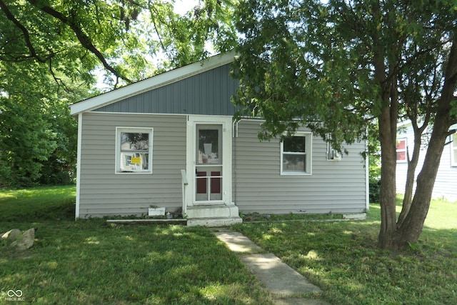 755 2nd St, Shelbyville, IN 46176 - photo 1