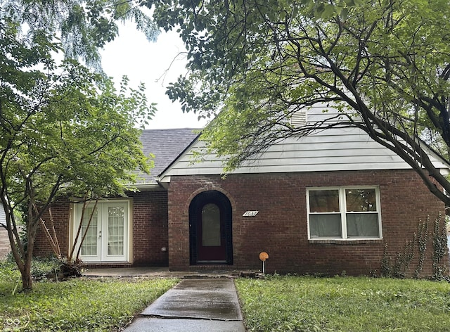 1037 Hervey St, Indianapolis, IN 46203 - photo 1