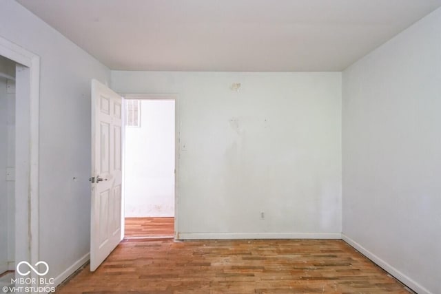 2921 Roberta Dr, Indianapolis, IN 46222 - photo 9