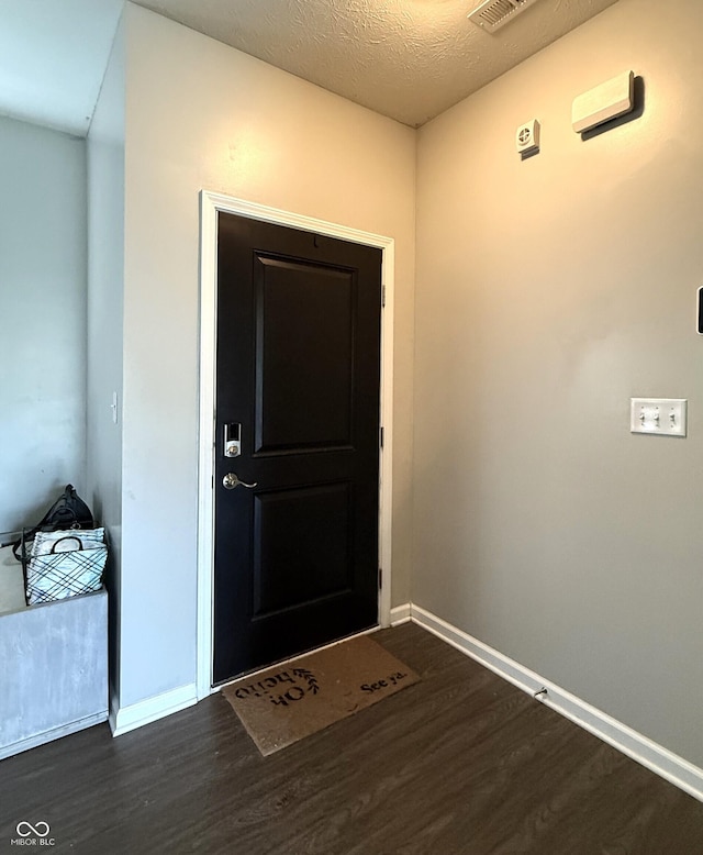 6240 Emerald Lake Ct, Indianapolis, IN 46221 - photo 3