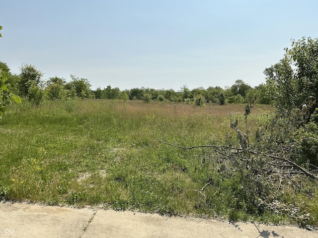 200 S Carroll Rd, Cumberland, IN 46229 - photo 2