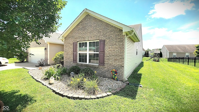 5985 Oakhaven Dr, Greenwood, IN 46142 - photo 3