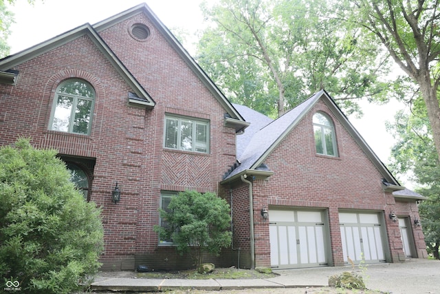 7584 Ballinshire N Dr, Indianapolis, IN 46254 - photo 3