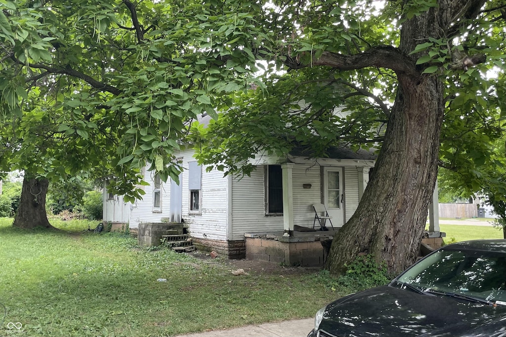 904 N Penn St, Muncie, IN 47303 - photo 2