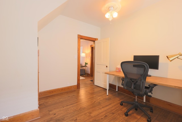1536 E Ohio St, Indianapolis, IN 46201 - photo 28