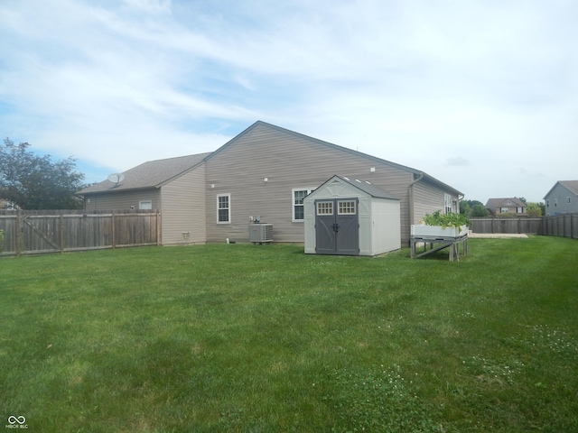 8275 Locke Cir, Avon, IN 46123 - photo 29