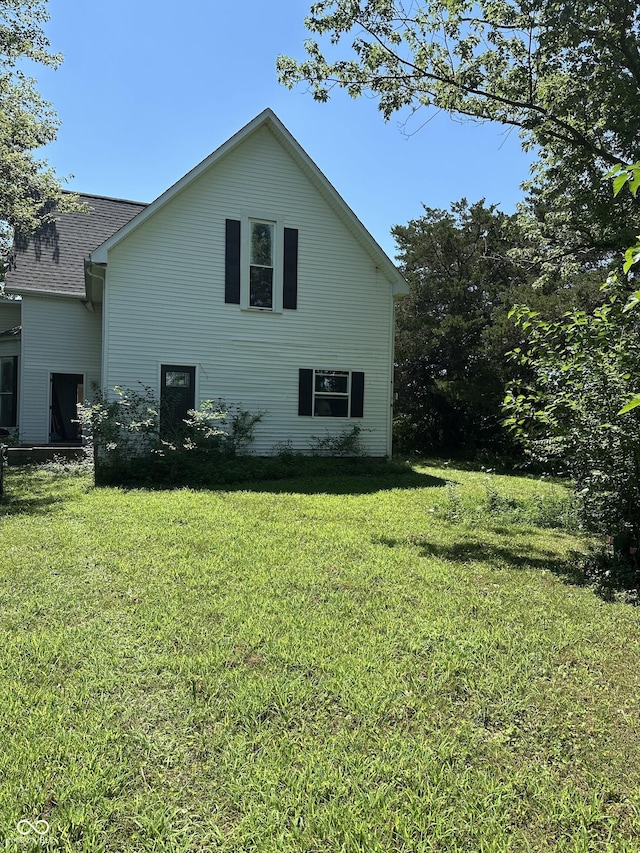 12713 E Pickard Rd, Kirklin, IN 46050 - photo 1