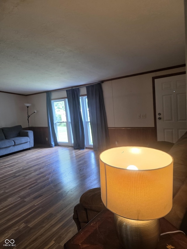 3955 Deer Ct, Columbus, IN 47201 - photo 2