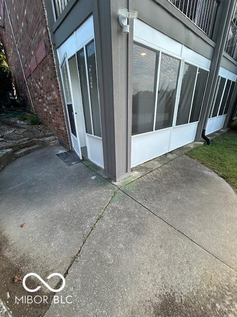3016 Lake Shore Dr Unit B, Indianapolis, IN 46205 - photo 20