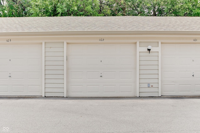 11651 Lenox Ln Unit 102, Carmel, IN 46032 - photo 36