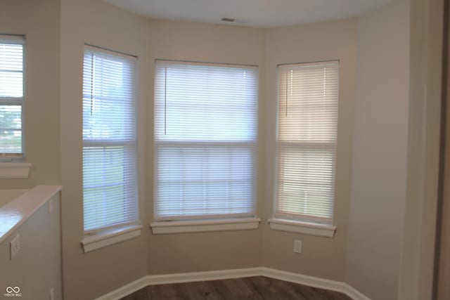 1527 Warren Lake Ct, Indianapolis, IN 46229 - photo 6
