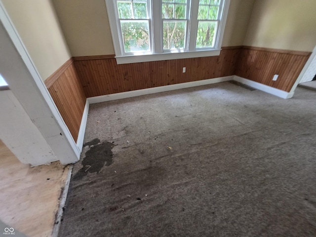 5325 E 10th St, Indianapolis, IN 46219 - photo 5