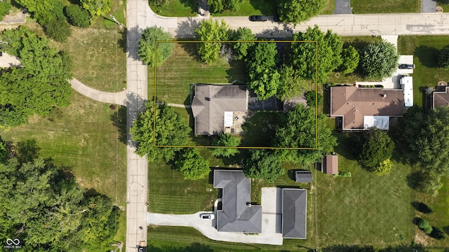 740 Wildwood Dr, Greenfield, IN 46140 - photo 8