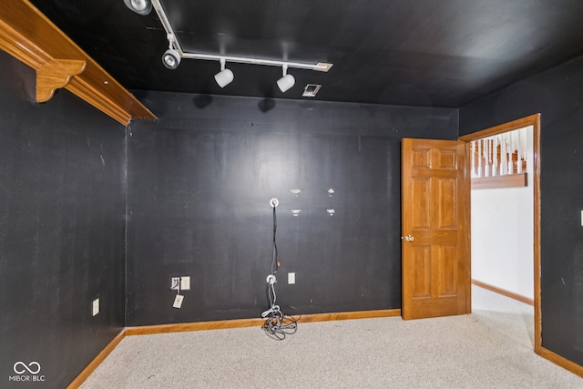 3793 W Suburban Ct, Columbus, IN 47201 - photo 11
