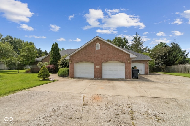 3793 W Suburban Ct, Columbus, IN 47201 - photo 2