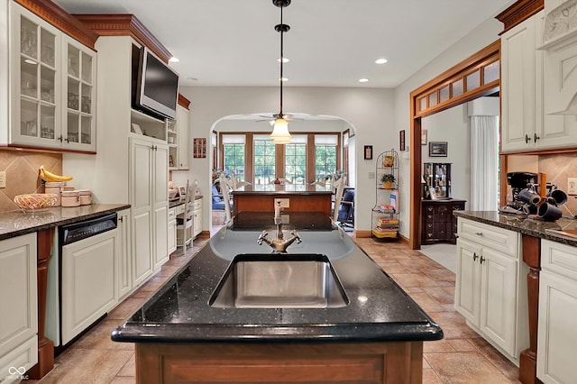 5846 E Fall Creek Pkwy N Drive, Indianapolis, IN 46226 - photo 27