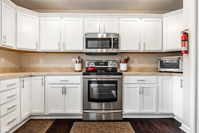 11141 Craycroft Ct, Fishers, IN 46038 - photo 15